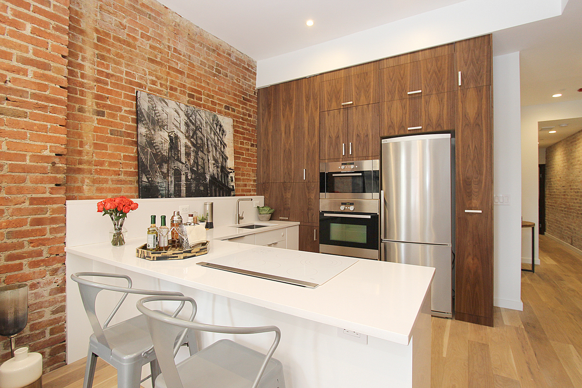 kitch and breakfast bar